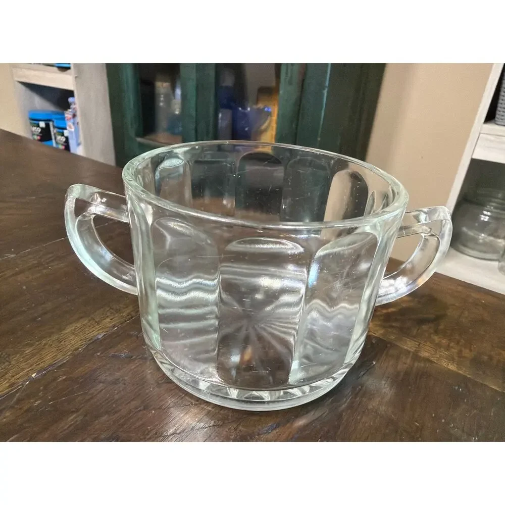 Unbranded vintage clear
